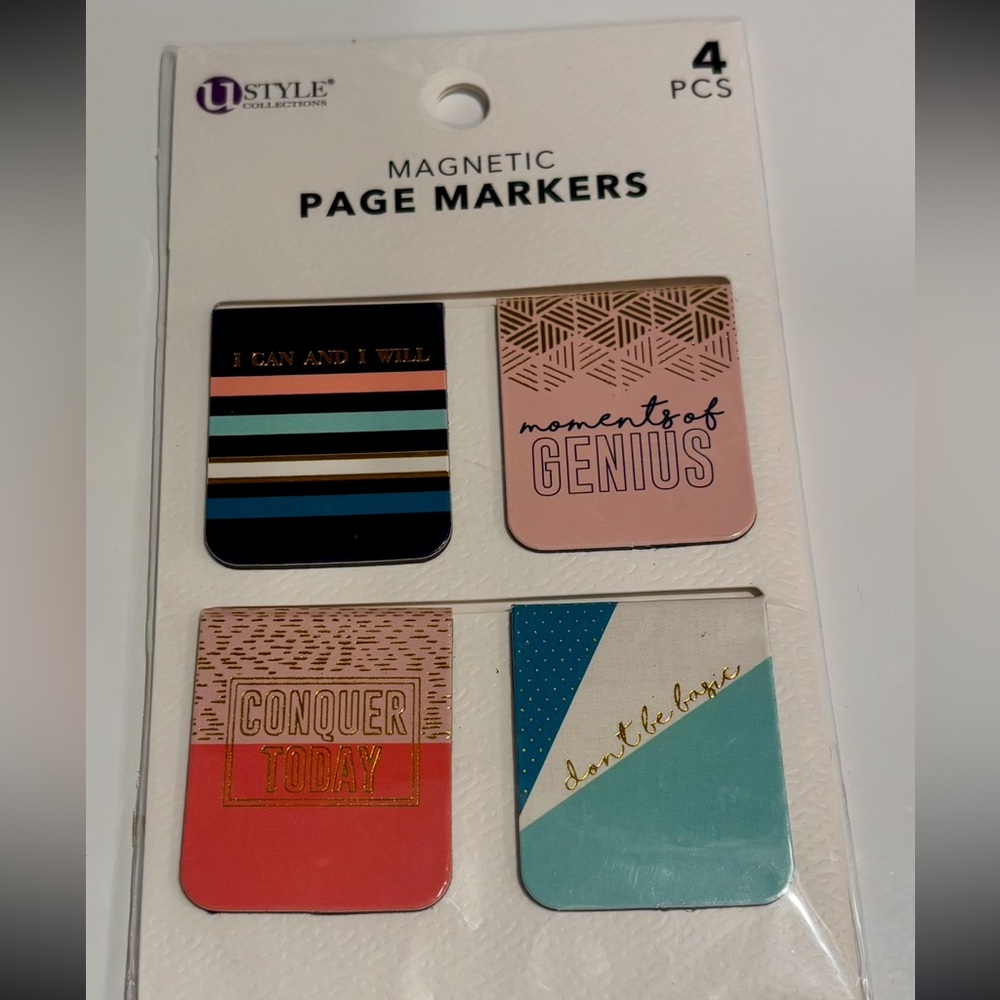 NWT U Style magnetic page markers. There are four markers in the pack